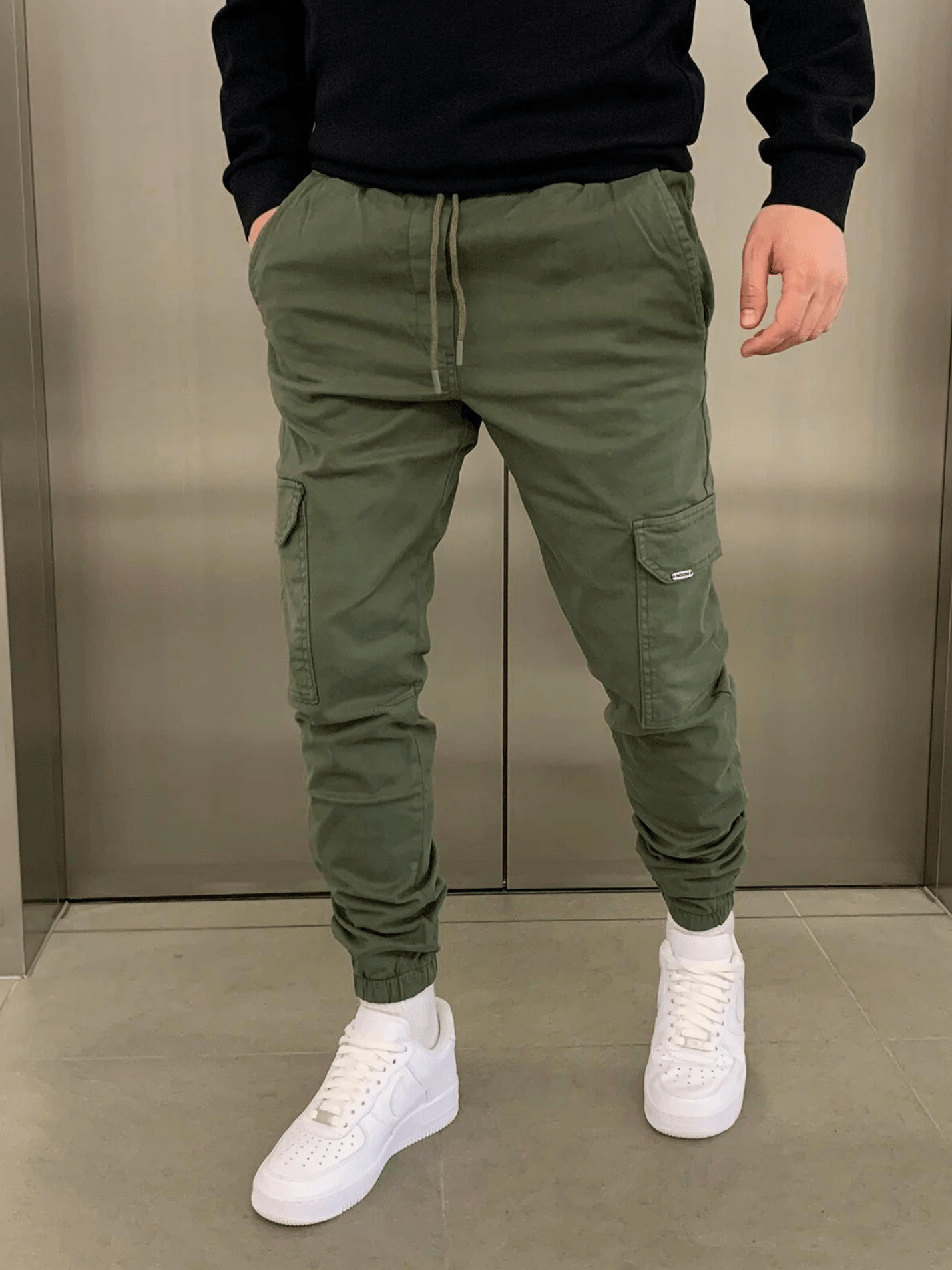 Laurent? | Stylish and Practical Cargo Jogger